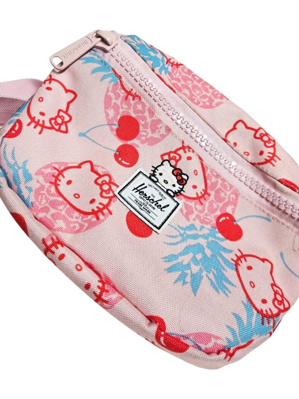 Hello Kitty Herschel Pink Zip Up Bum Waist Adjustable Bag Very Cute
